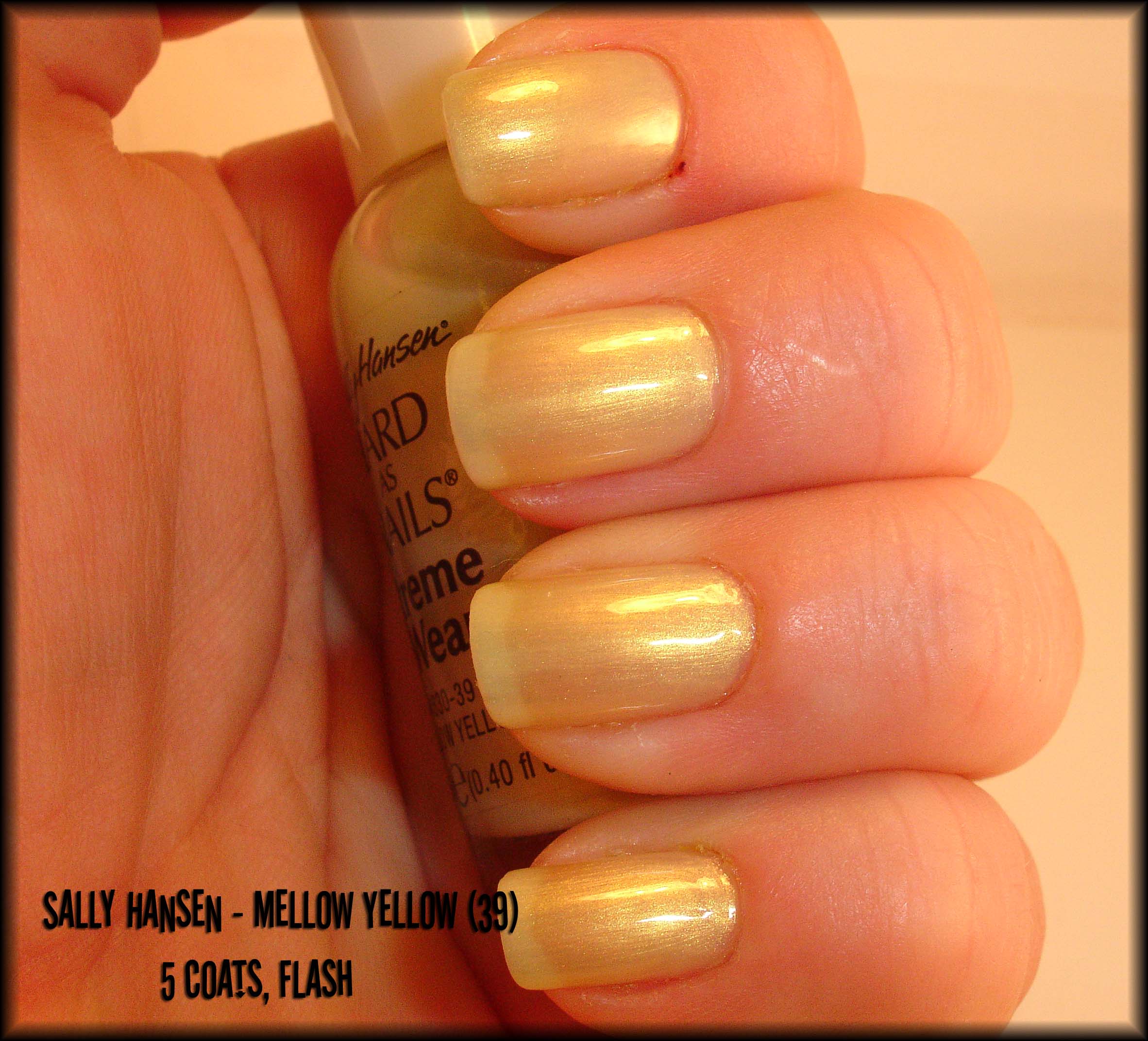 Sally Hansen Mellow Yellow x2 | Manicure Mania!
